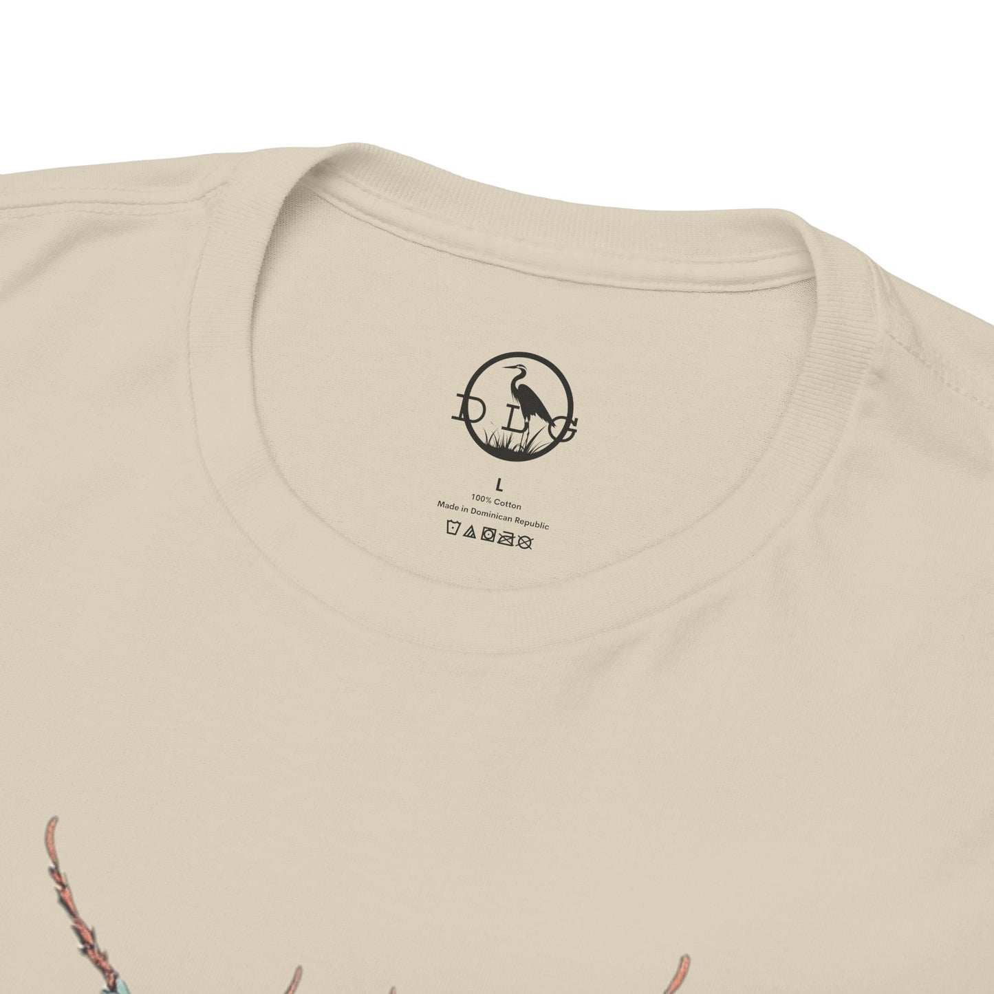 Nature-Inspired Unisex Heavy Cotton Tee with Vintage Bee Design