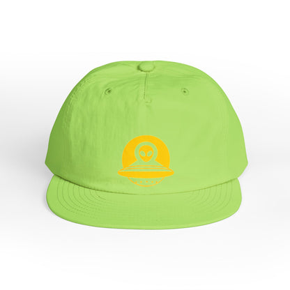 Alien Signal Surf Cap – Retro UFO Graphic Snapback Hat