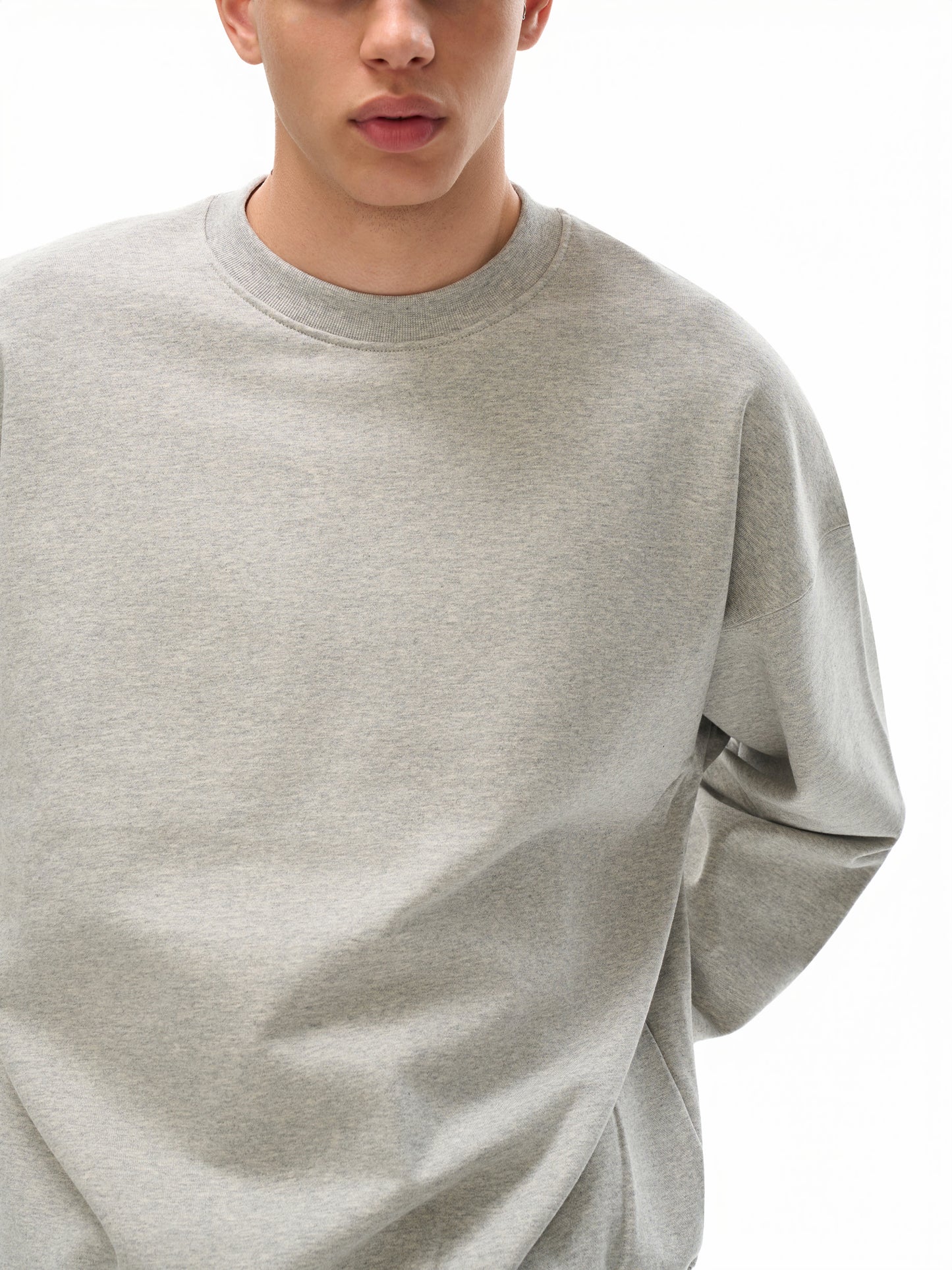 French Hen - Heavyweight Essential Sweatshirt